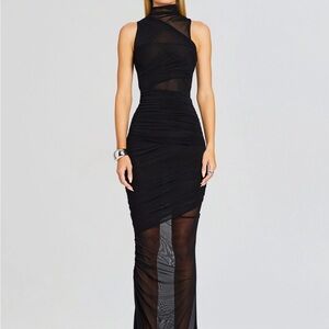 SER.O.YA Ronnie Dress in Black